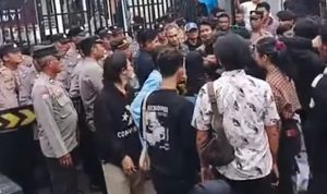 Screenshot_2025-11-22-08-21-45-445-edit_com.facebook.katana